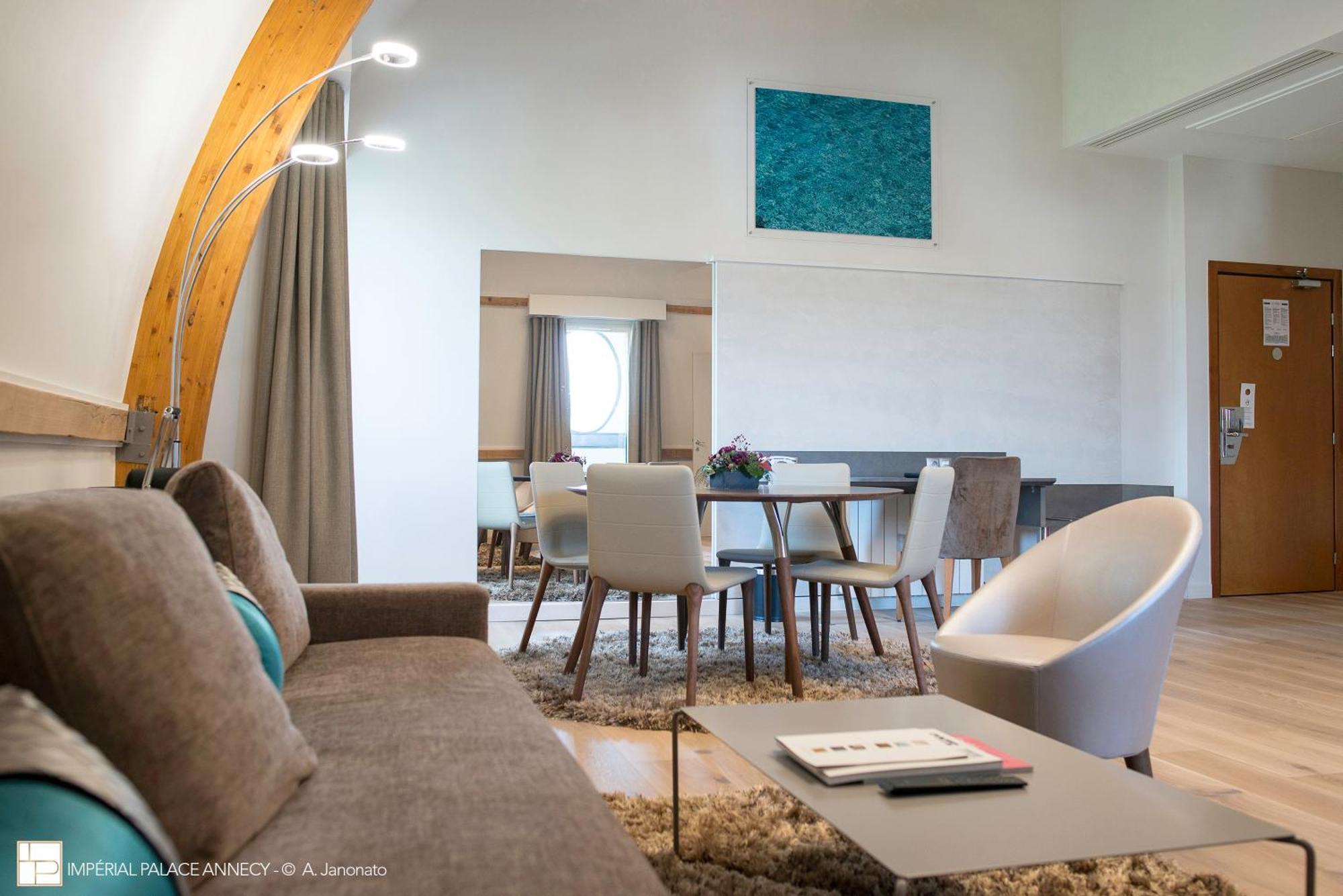 Executive Suite - Spa Access Included - Reservation Needed,1445046649:JPEG