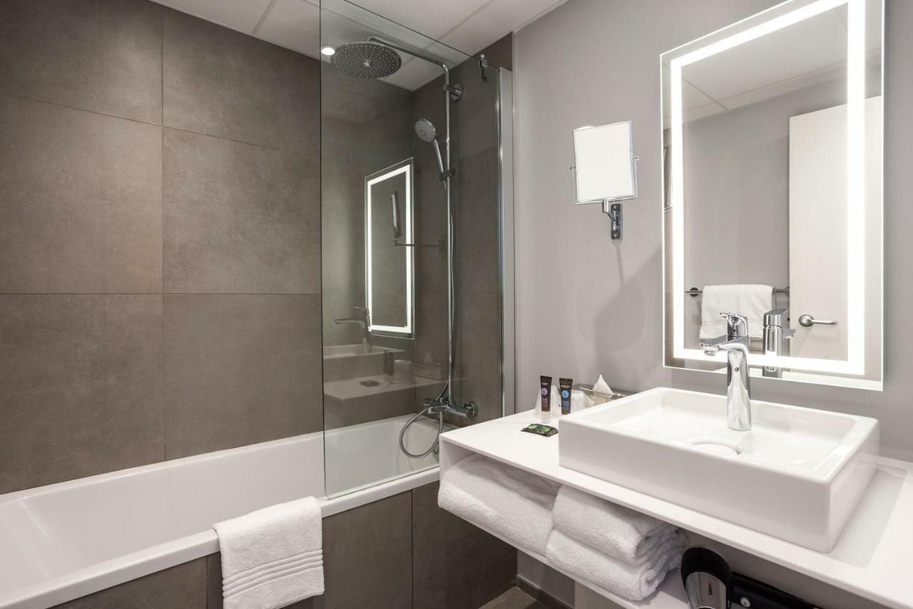 Chambre Classique avec 1 Lit Double et 1 Lit Simple