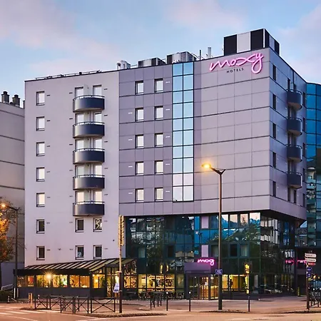 Moxy Annecy-3